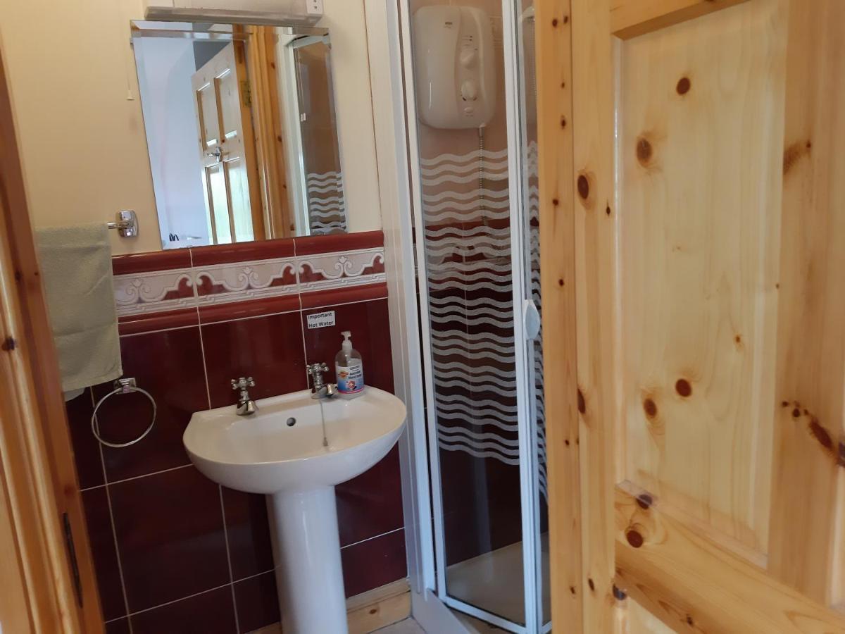 Hollow Cottage Дулин Екстериор снимка